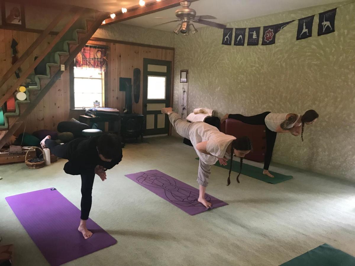 Sewall House Yoga Retreat Island Falls Buitenkant foto